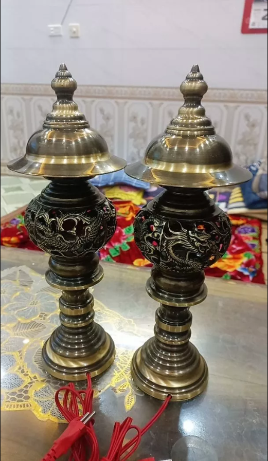 Đèn Thờ Bằng Đồng Hình Rồng Phượng.png